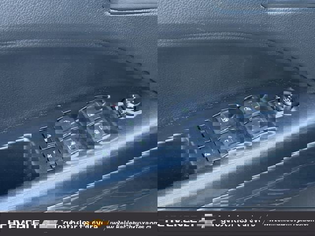 Used 2022 GMC Canyon AT4 w/ Trailering Package image 29