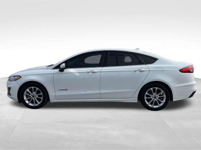 Used 2019 Ford Fusion SE image 4
