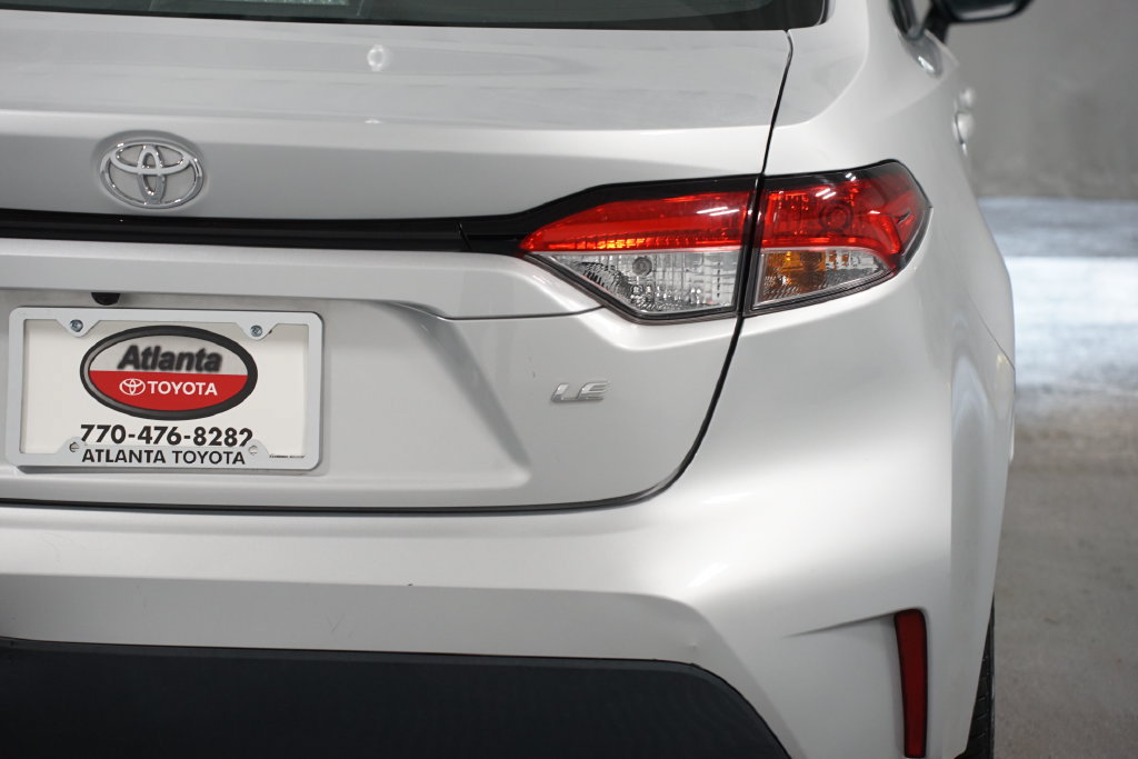 Certified 2022 Toyota Corolla LE FWD image 10