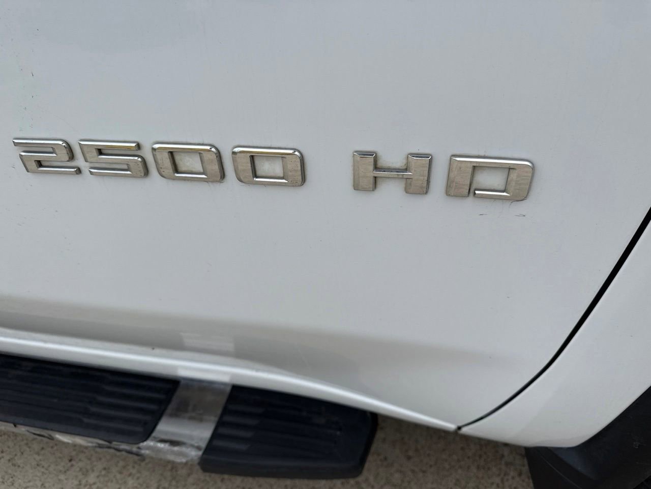 Used 2024 Chevrolet Silverado 2500 LT w/ Convenience Package AWD/4WD image 16
