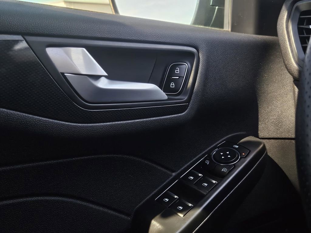 Used 2024 Ford Escape ST-Line w/ Tech Pack #1 image 26