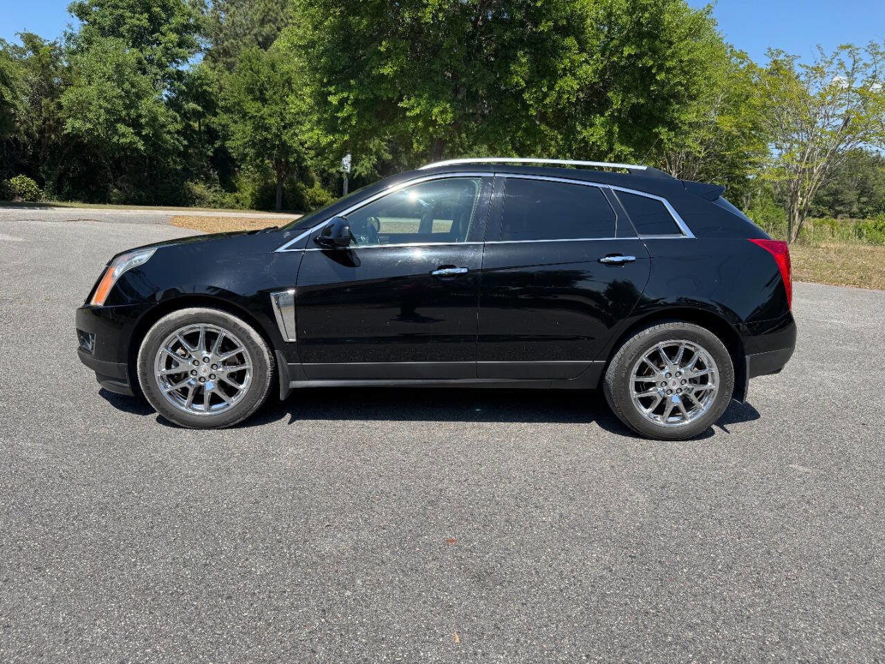Used 2014 Cadillac SRX Performance w/ Driver Awareness Package AWD/4WD image 3