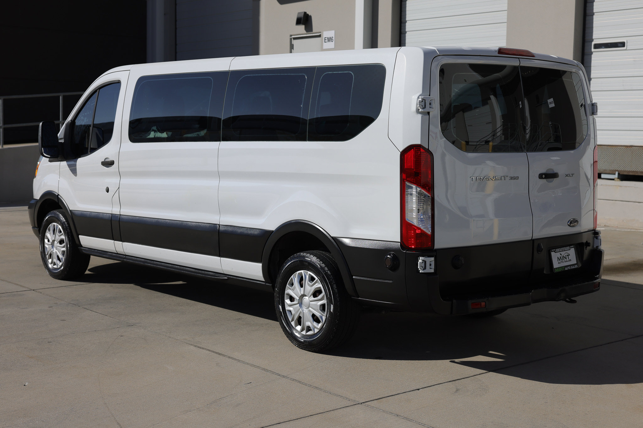 Used 2019 Ford Transit 350 XLT RWD image 8