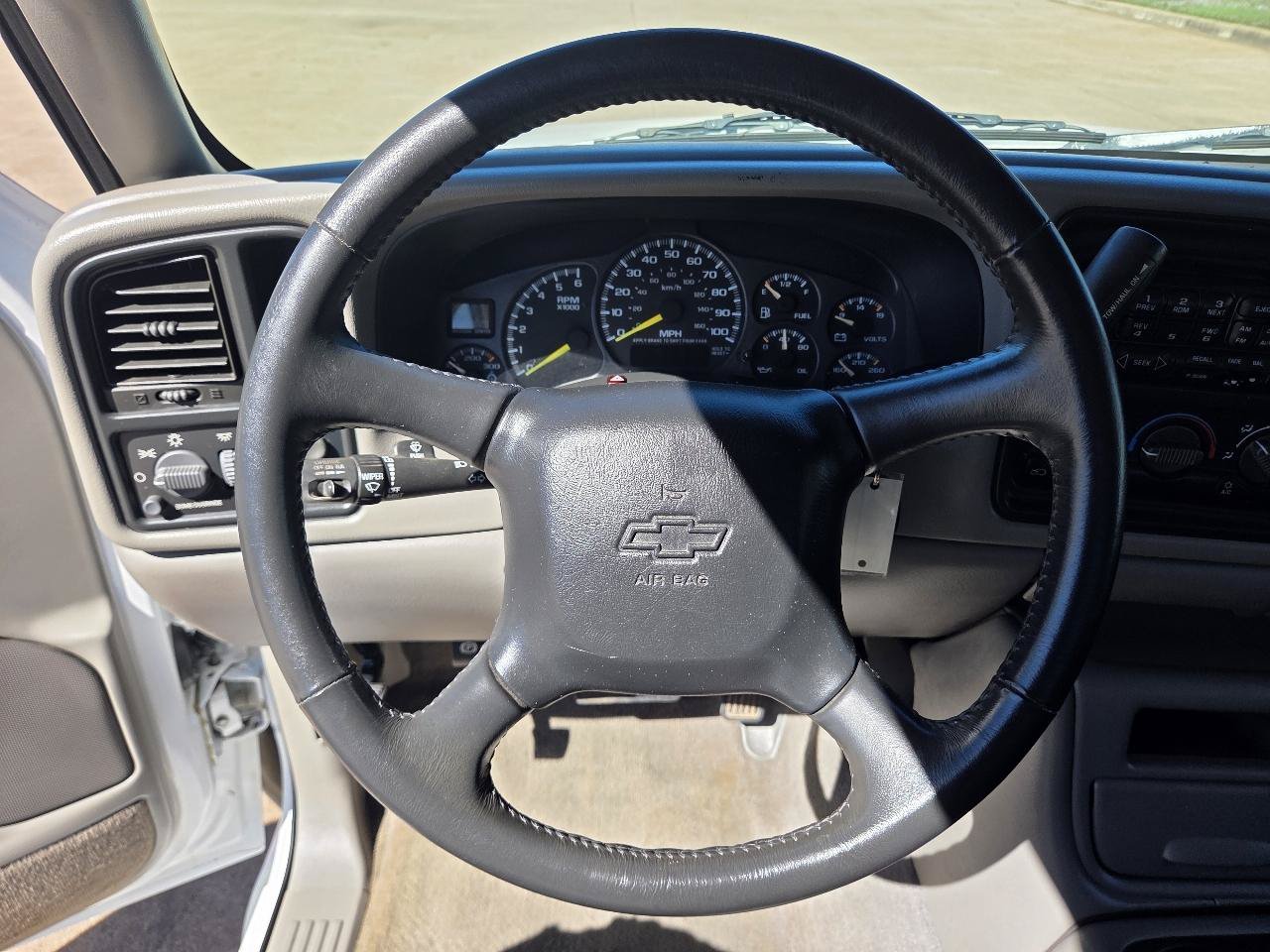 Used 1999 Chevrolet Silverado 2500 LS w/ Firm Ride Suspension Pkg RWD image 16