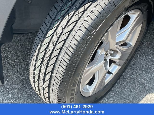 Used 2025 Toyota RAV4 XLE FWD image 19