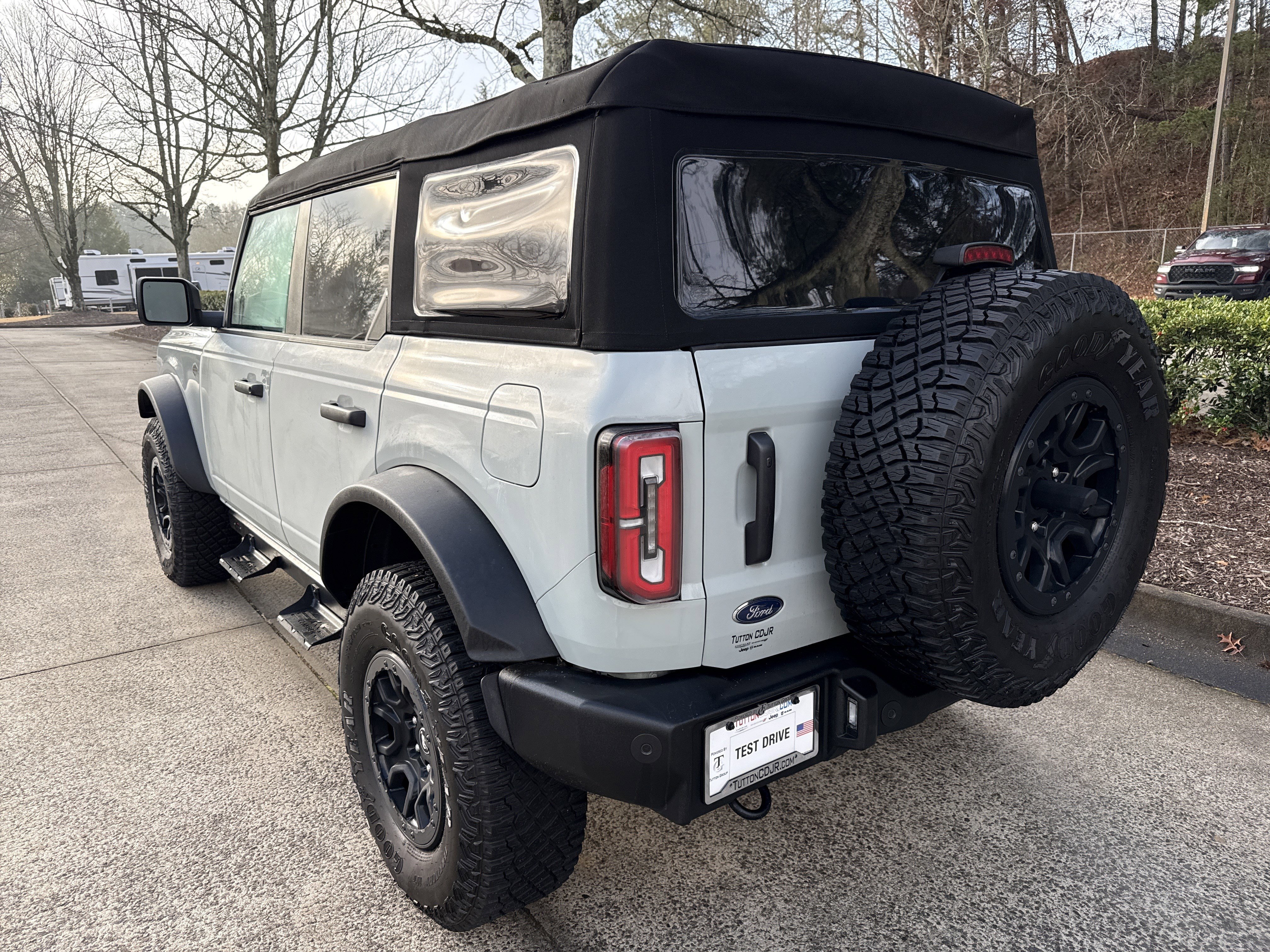 Used 2024 Ford Bronco Wildtrak image 5