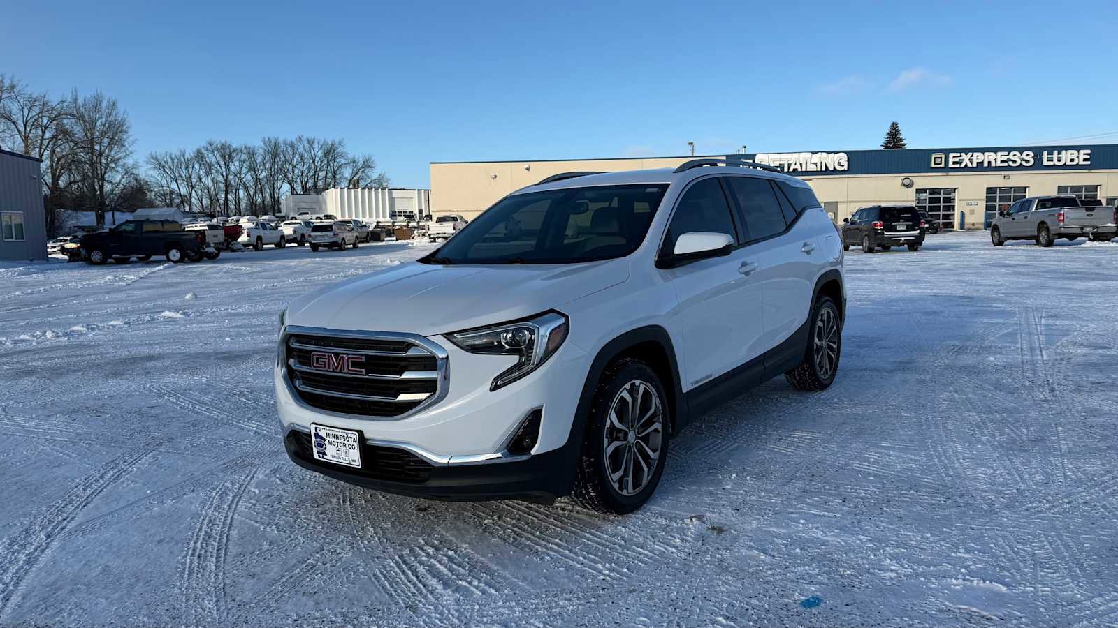 Used 2019 GMC Terrain SLT image 1