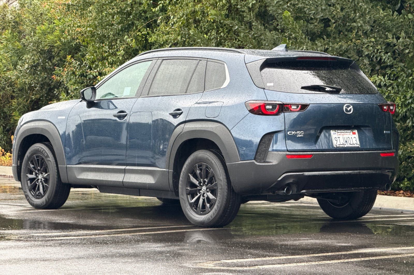 Certified 2025 MAZDA CX-50 AWD 2.5 Hybrid w/ Weather Package image 7
