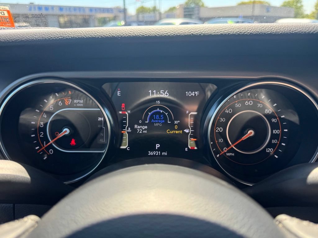 Used 2022 Jeep Gladiator Sport AWD/4WD image 13