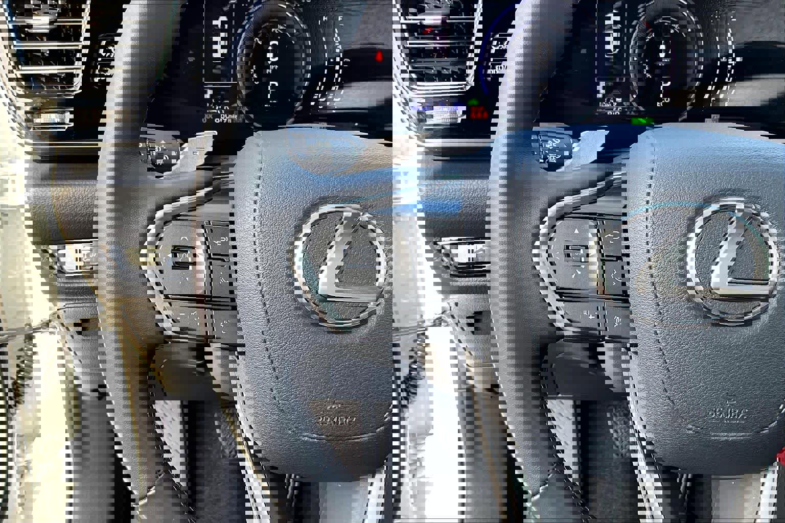 Certified 2025 Lexus NX 350h AWD w/ Accessory Package (2T) image 22