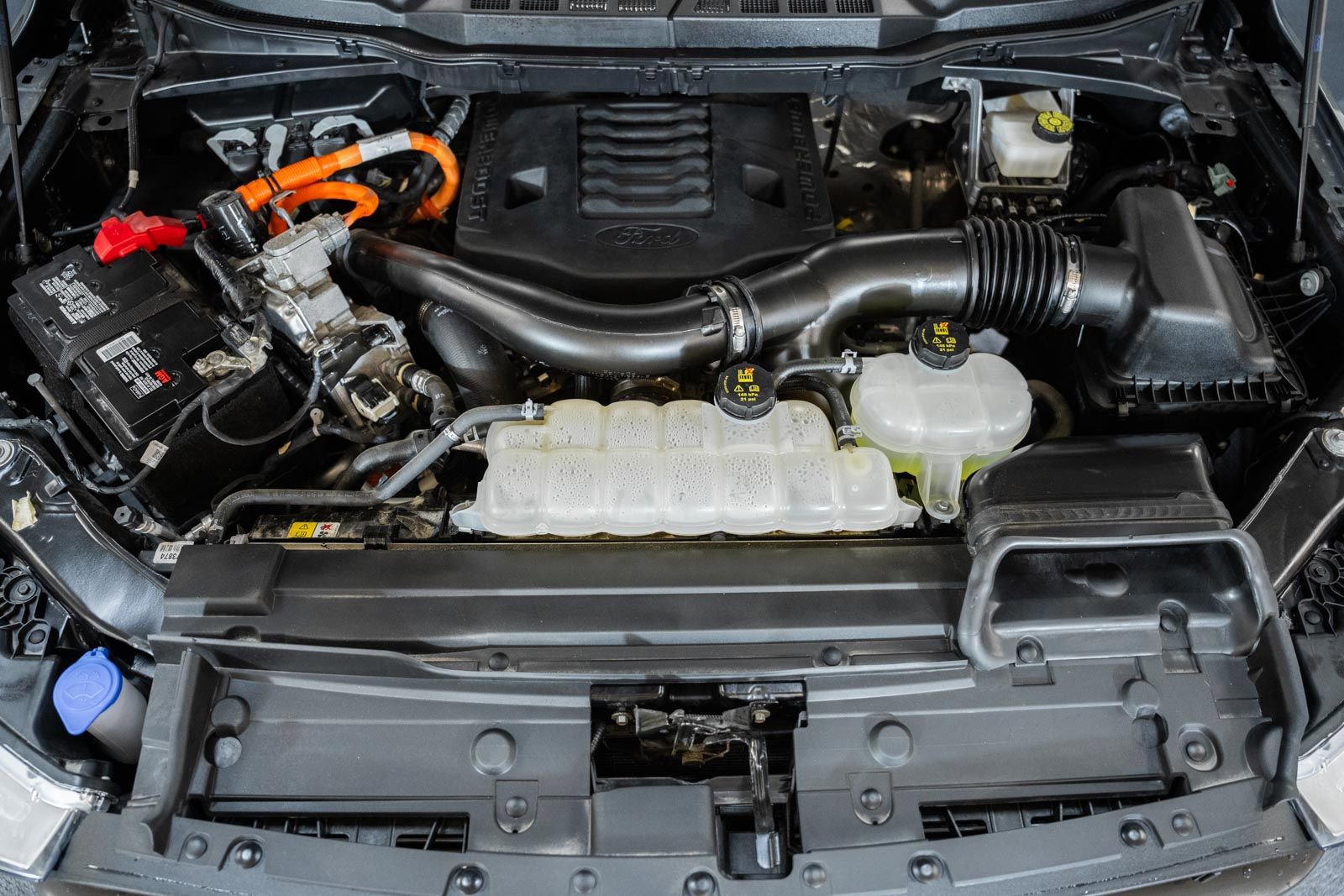 Used 2023 Ford F150 Lariat w/ Equipment Group 502A High image 27