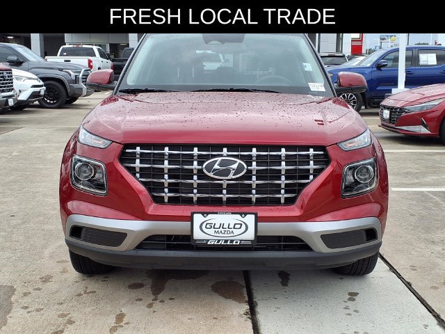 Used 2026 Hyundai Venue SEL FWD image 4