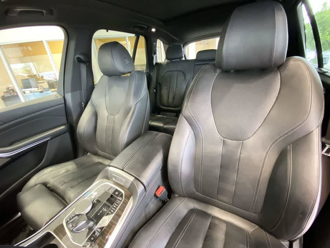 Used 2019 BMW X5 xDrive40i w/ Premium Package AWD/4WD image 14