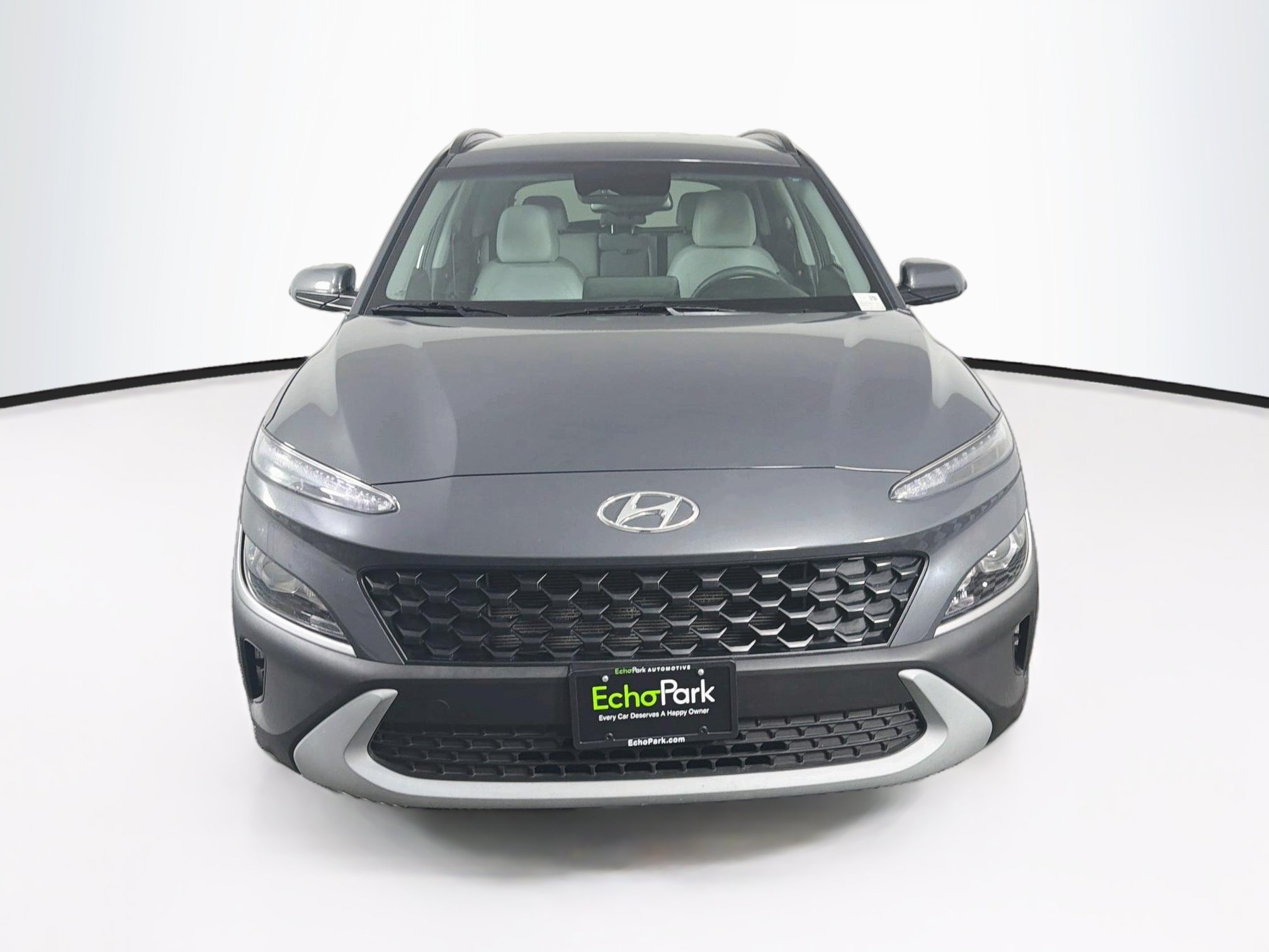 Used 2023 Hyundai Kona SEL FWD image 2