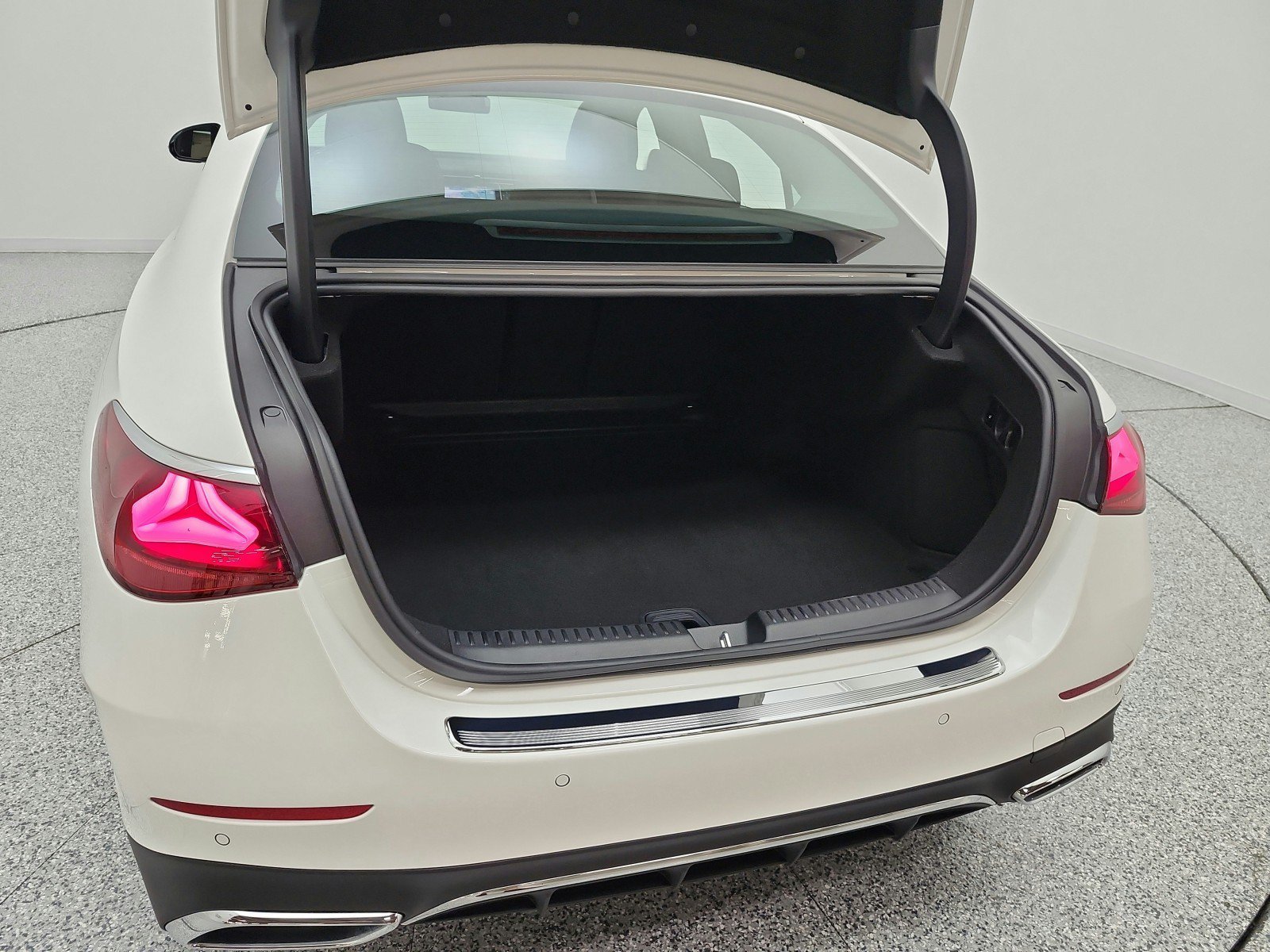 Certified 2026 Mercedes-Benz E 350 Sedan image 21