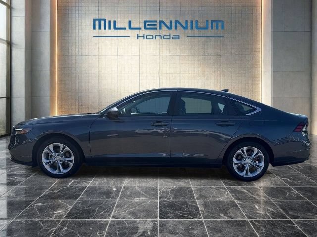 Used 2023 Honda Accord LX image 2