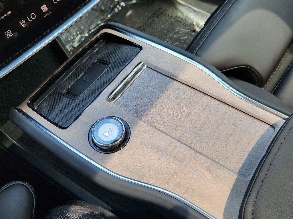 New 2025 Volvo EX90 Ultra image 16