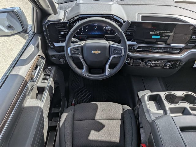New 2026 Chevrolet Silverado 1500 LT w/ Z71 Off-Road Package AWD/4WD image 16