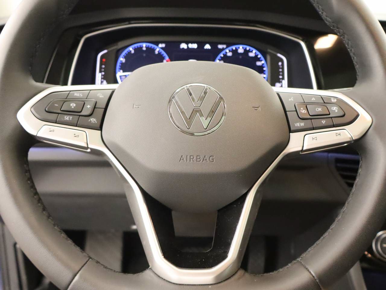 Certified 2024 Volkswagen Jetta SEL FWD image 13