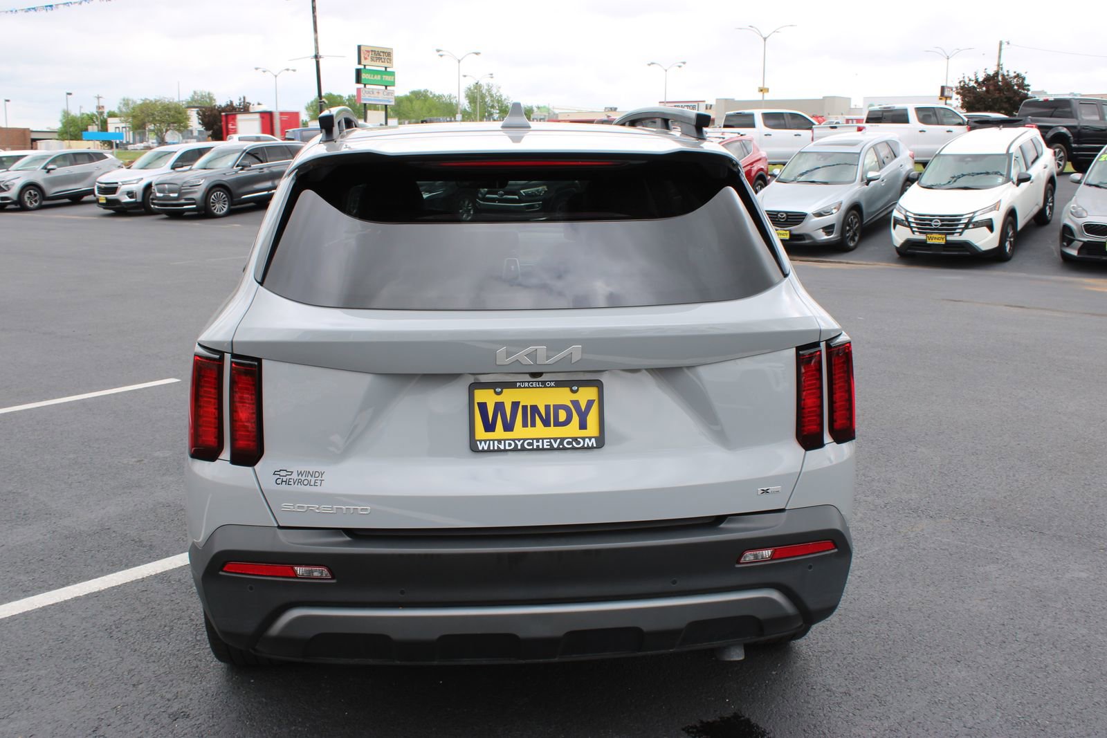 Used 2023 Kia Sorento X-Line EX image 7