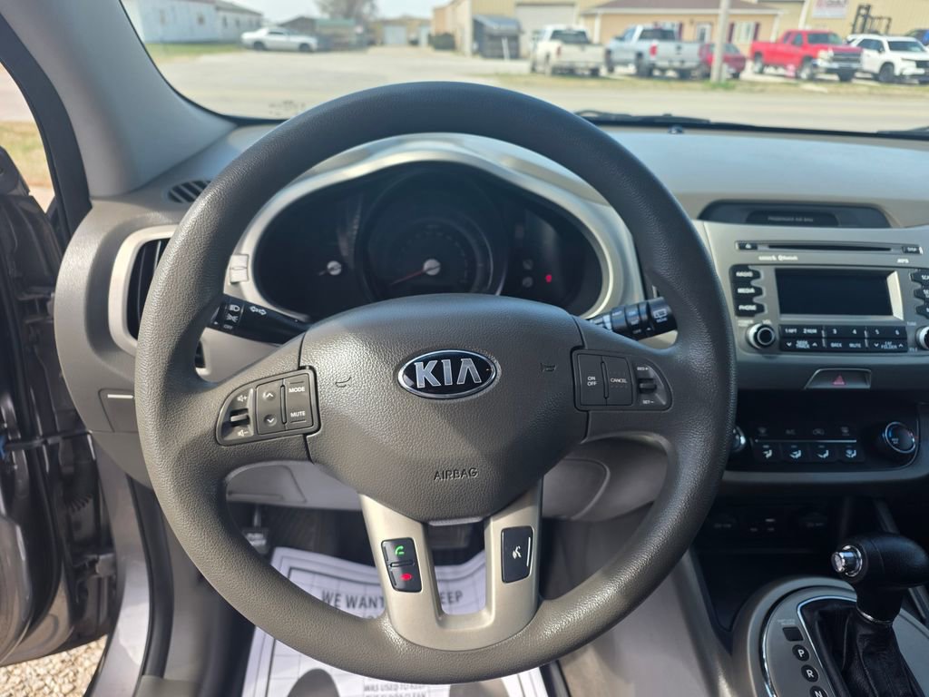 Used 2015 Kia Sportage LX image 12