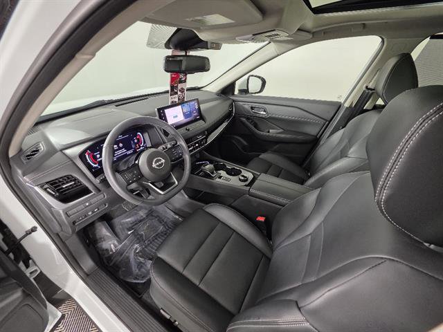 Used 2024 Nissan Rogue SL w/ SL Premium Package AWD/4WD image 28