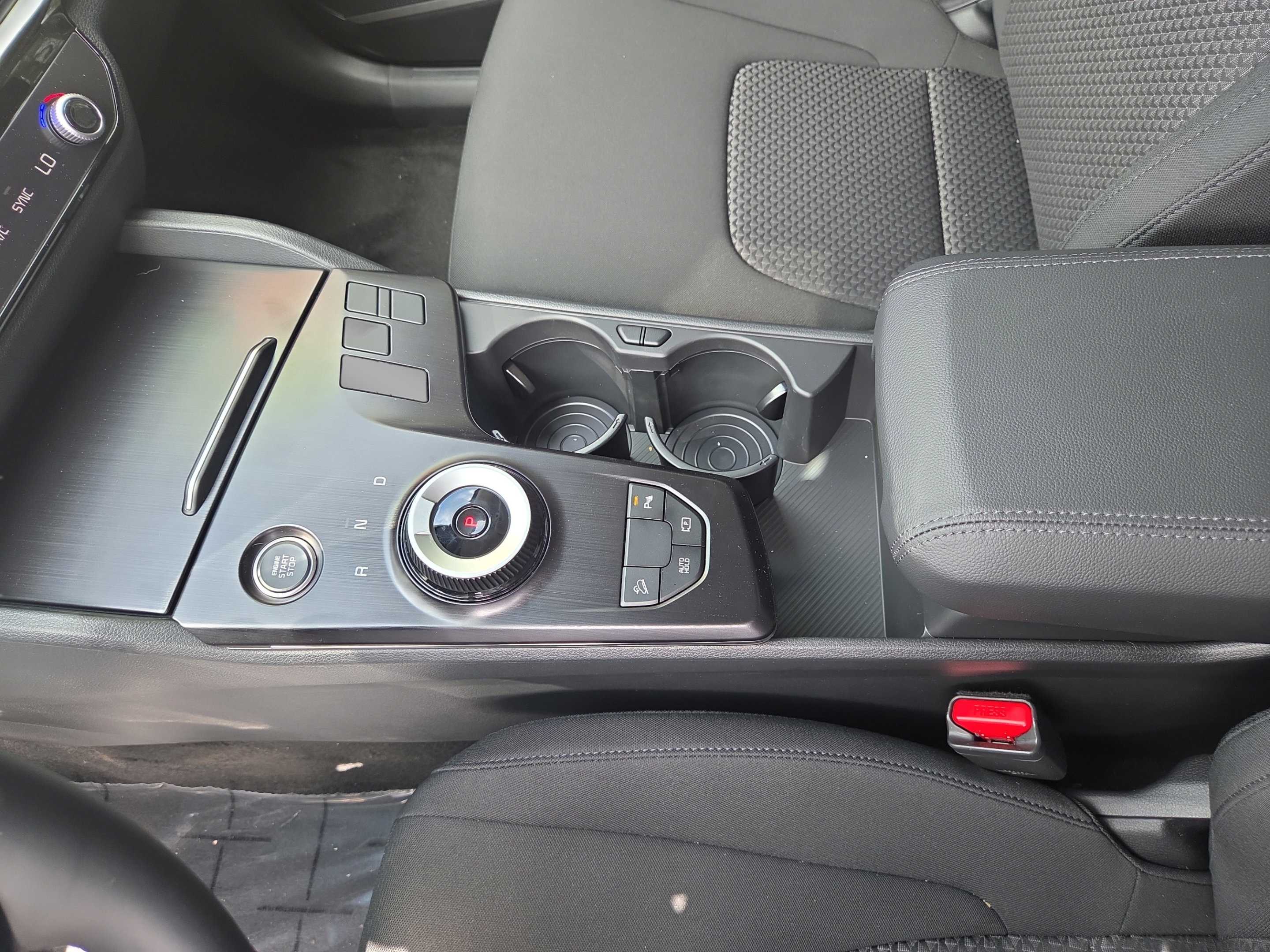 New 2026 Kia Sportage LX FWD image 20
