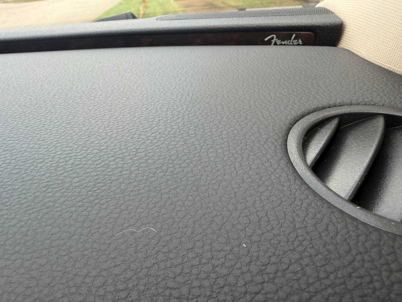 Used 2013 Volkswagen Passat 3.6 SEL Premium image 19