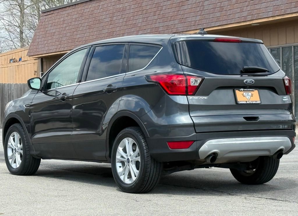 Used 2019 Ford Escape SE AWD/4WD image 3