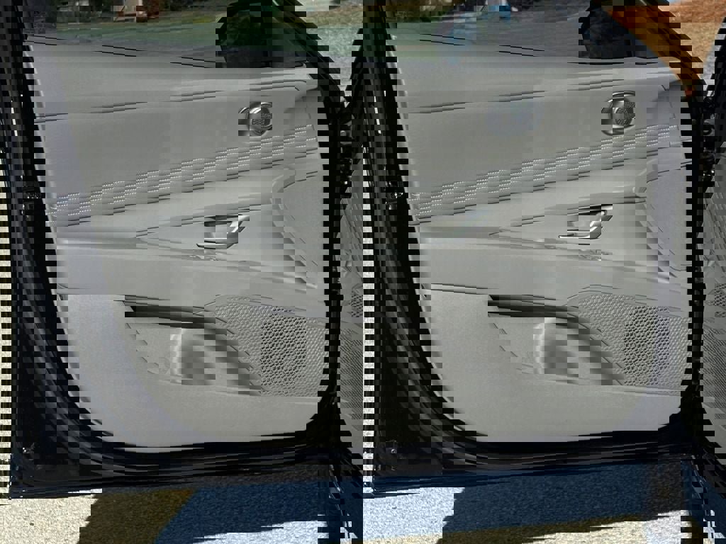 New 2026 Hyundai Elantra Sport image 11