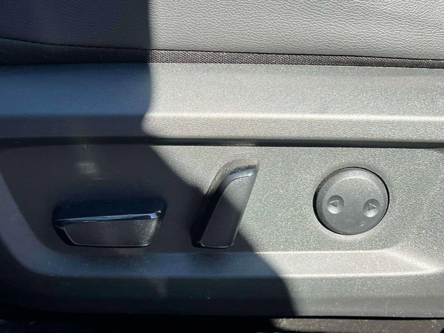 Used 2023 Nissan Rogue SL w/ SL Premium Package image 20