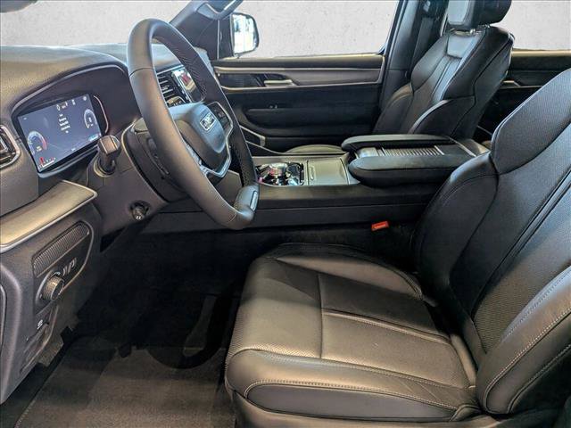 New 2026 Jeep Grand Wagoneer Limited AWD/4WD image 4