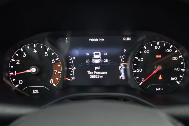 Used 2024 Jeep Compass Trailhawk image 16