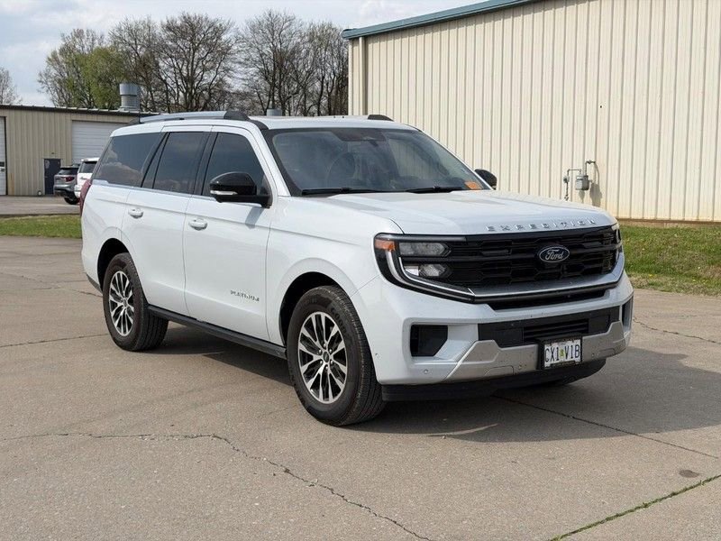 Used 2025 Ford Expedition Platinum image 1
