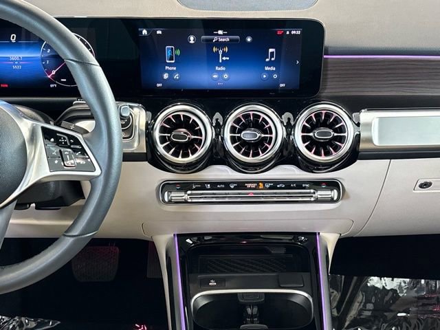 Certified 2026 Mercedes-Benz GLB 250 4MATIC image 17