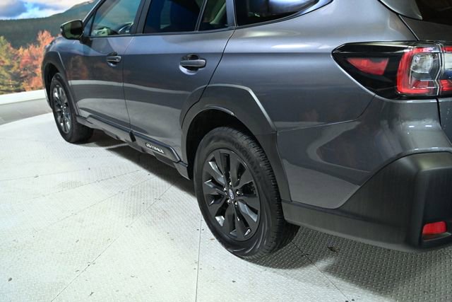 Used 2023 Subaru Outback Onyx Edition image 8
