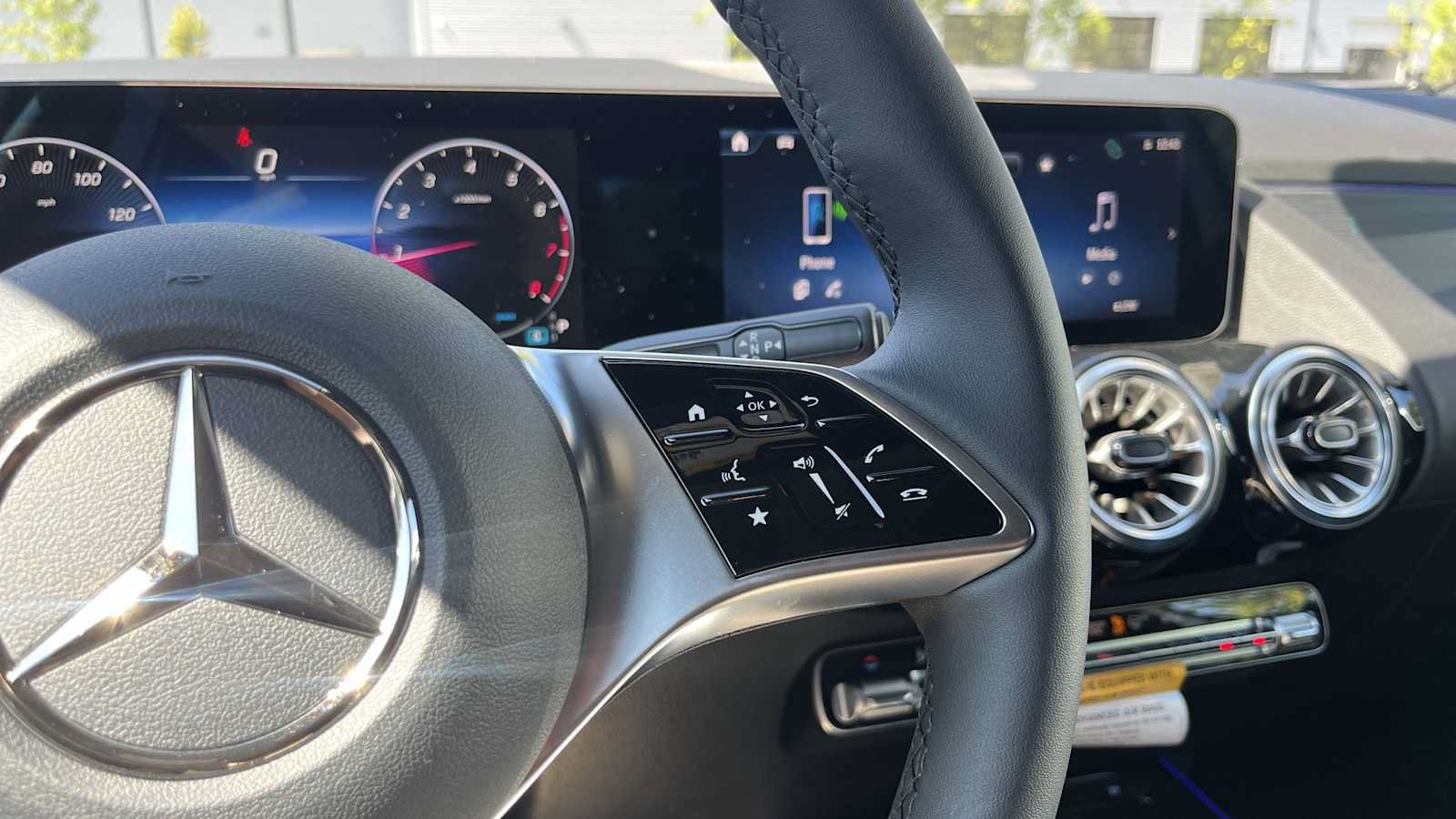 New 2026 Mercedes-Benz GLA 250 4MATIC image 40
