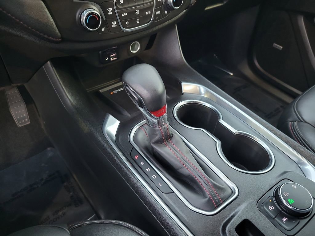 Used 2023 Chevrolet Traverse RS image 22