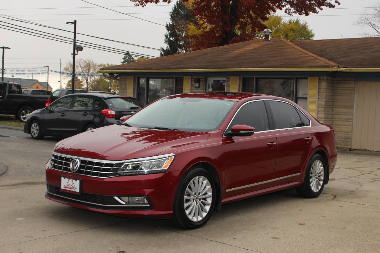 Used 2017 Volkswagen Passat 1.8T SE image 5