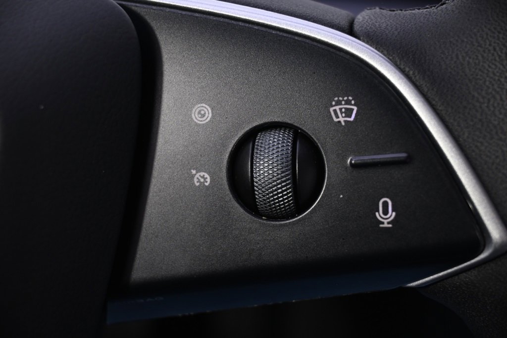 Used 2025 Tesla Model 3 Long Range image 32