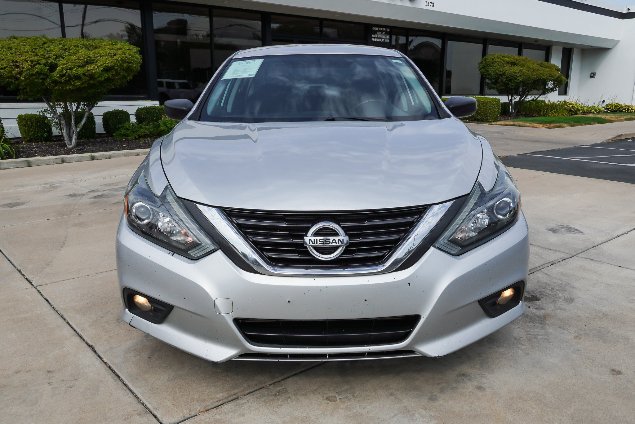 Used 2016 Nissan Altima 2.5 SR FWD image 3