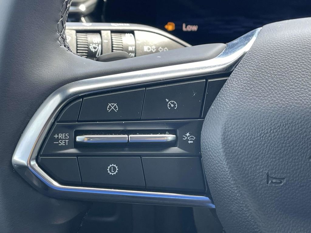 Used 2025 Chevrolet Tahoe LS image 30