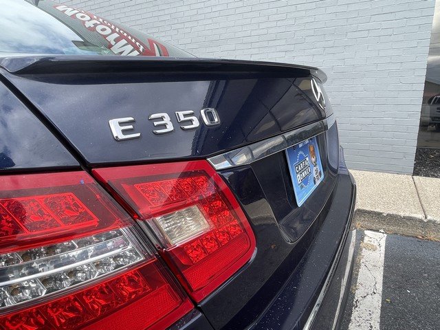 Used 2012 Mercedes-Benz E 350 4MATIC Sedan image 9