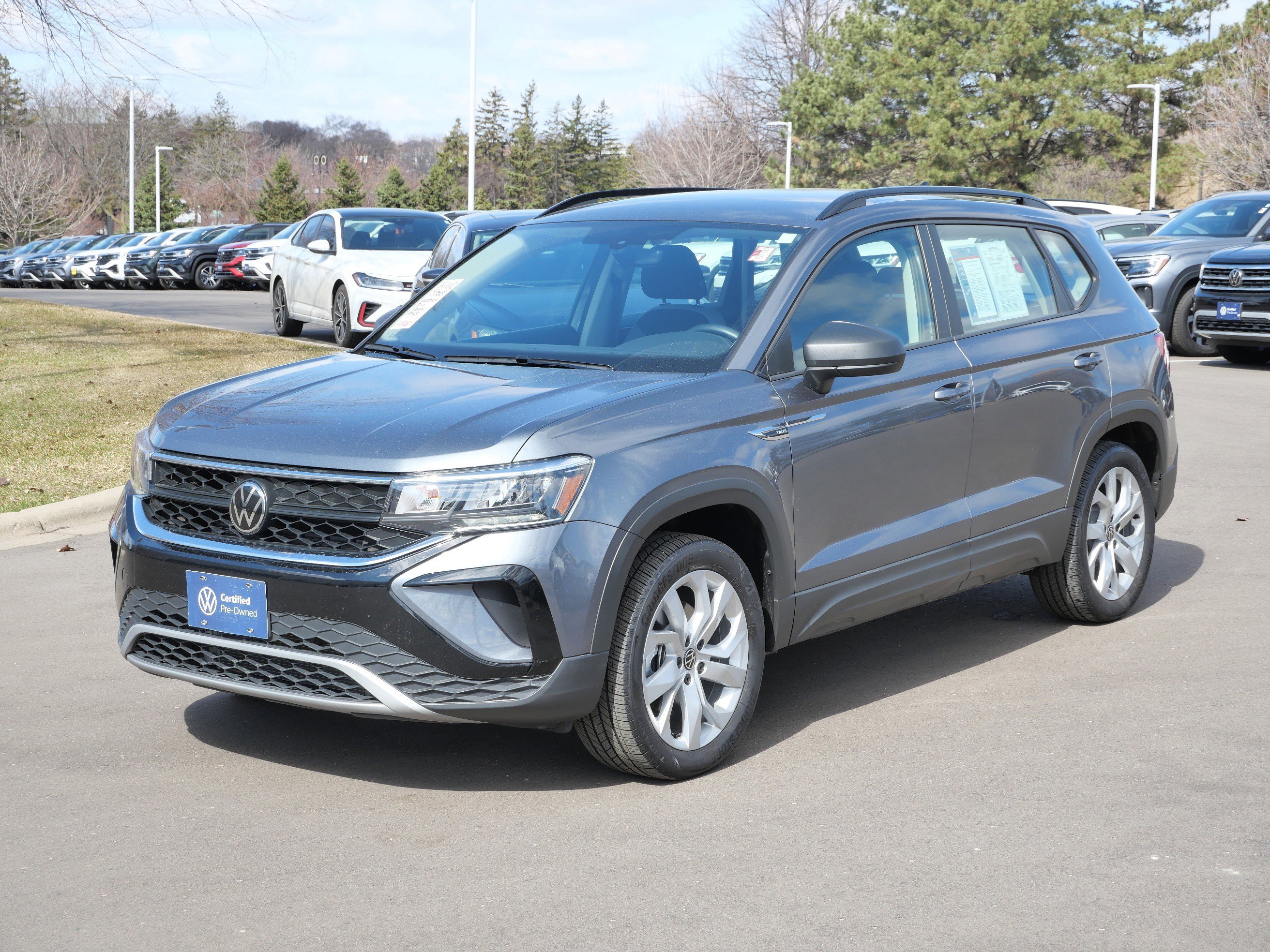 Used 2023 Volkswagen Taos S image 3