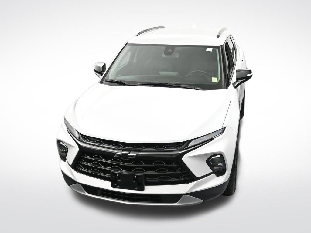 Used 2024 Chevrolet Blazer LT w/ Midnight/Sport Edition image 24