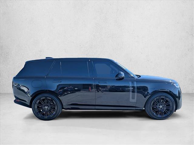 Used 2024 Land Rover Range Rover Long Wheelbase SE AWD/4WD image 4