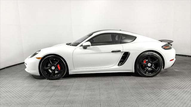 Used 2018 Porsche 718 Cayman RWD image 3