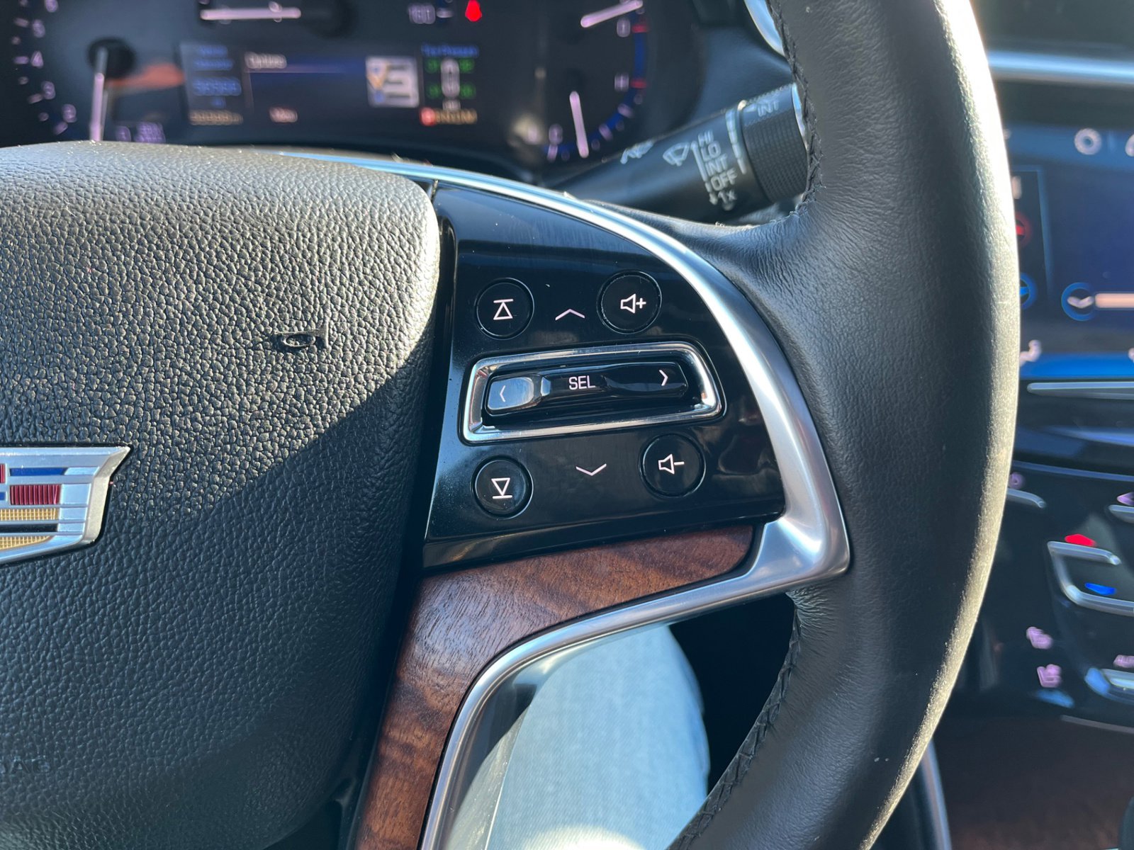 Used 2016 Cadillac XTS Luxury w/ Driver Awareness Package image 24