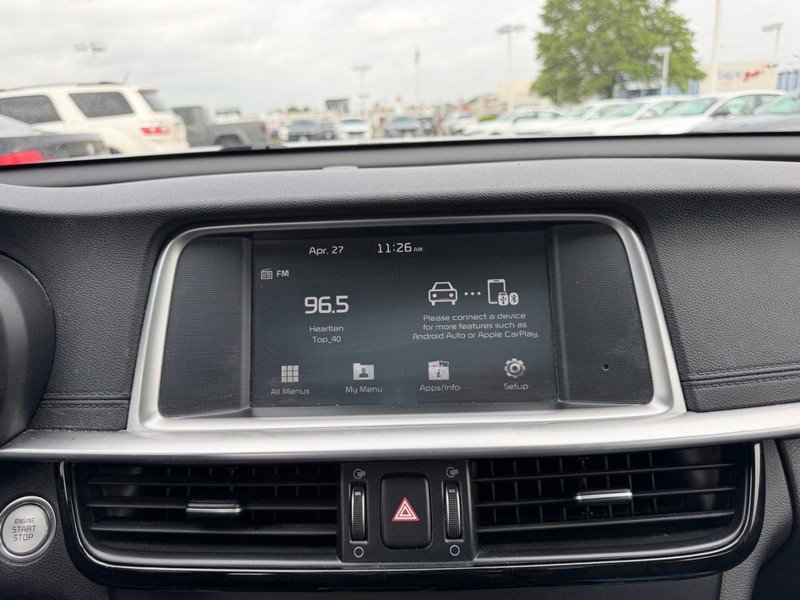 Used 2020 Kia Optima SE w/ Paint Protection Package FWD image 14