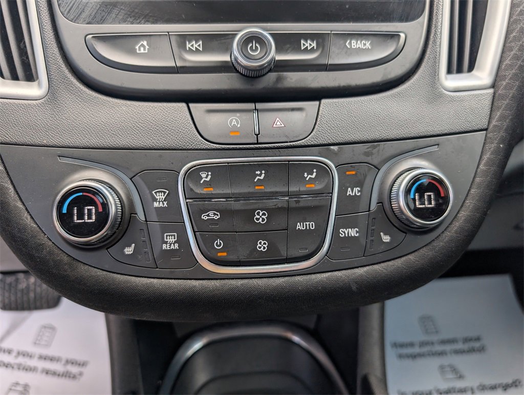 Used 2024 Chevrolet Malibu LT image 15